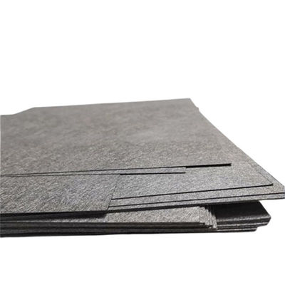 Tapis en fibres de titane de 12 à 20 μm, grande largeur et taille de pores optimale pour applications industrielles